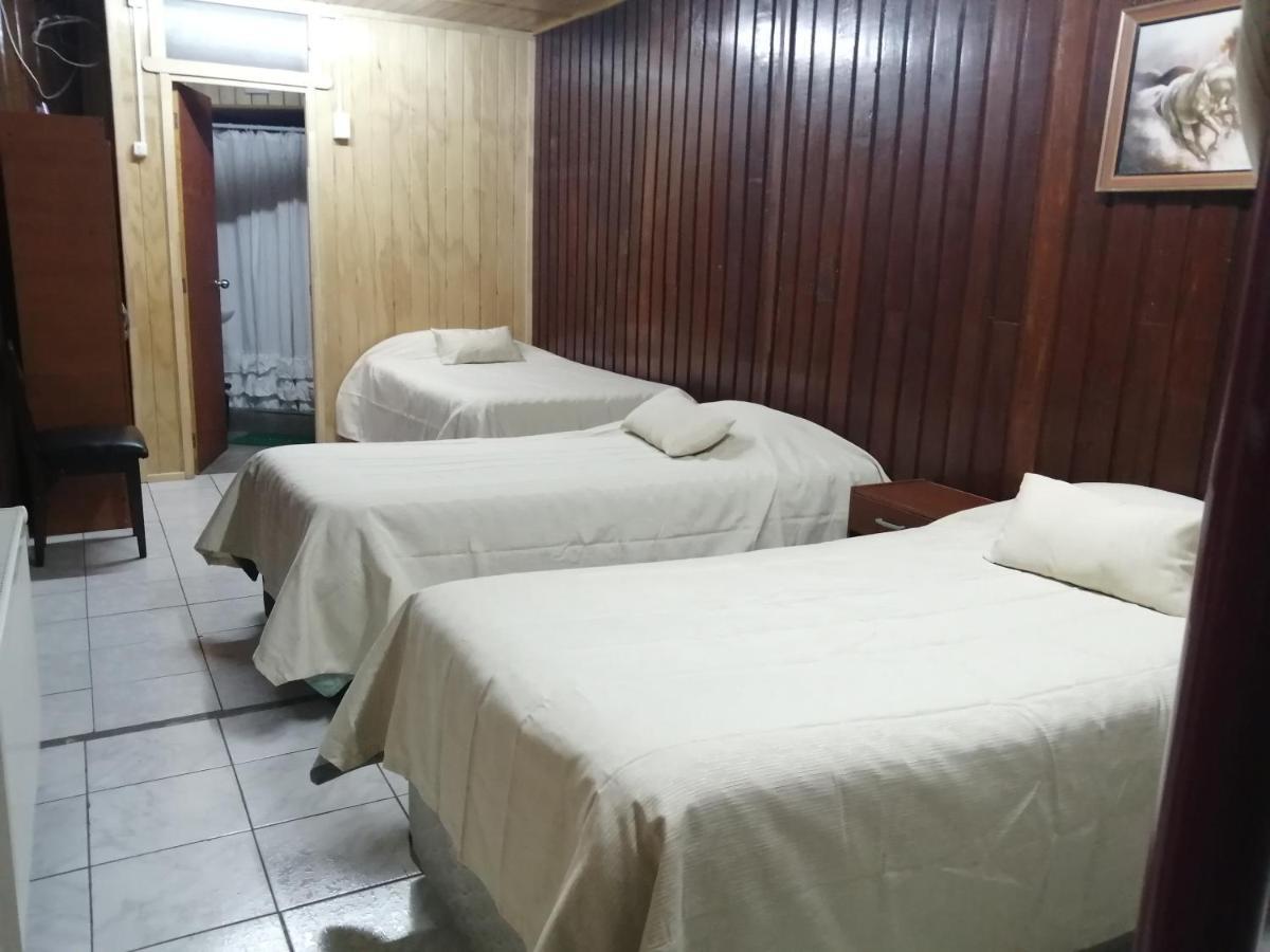 Hostal Copiapo פוארטו מונט חדר תמונה